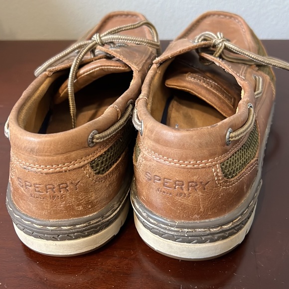 Sperry Boat Shoes - Picture 2 of 4